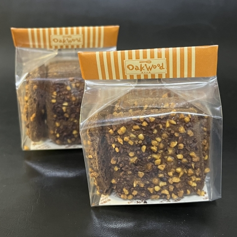 �U�N�U�N�V���R��