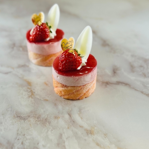 �t���[��