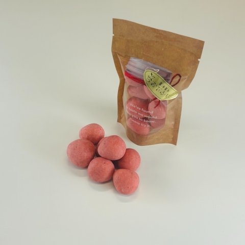 �X�g���x���[�V���R��