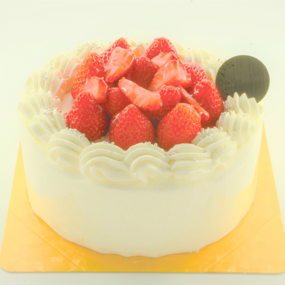 苺のデコレーションケーキ