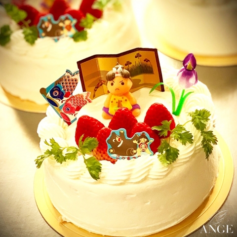�u�q���̓��v�f�R���[�V�����P�[�L