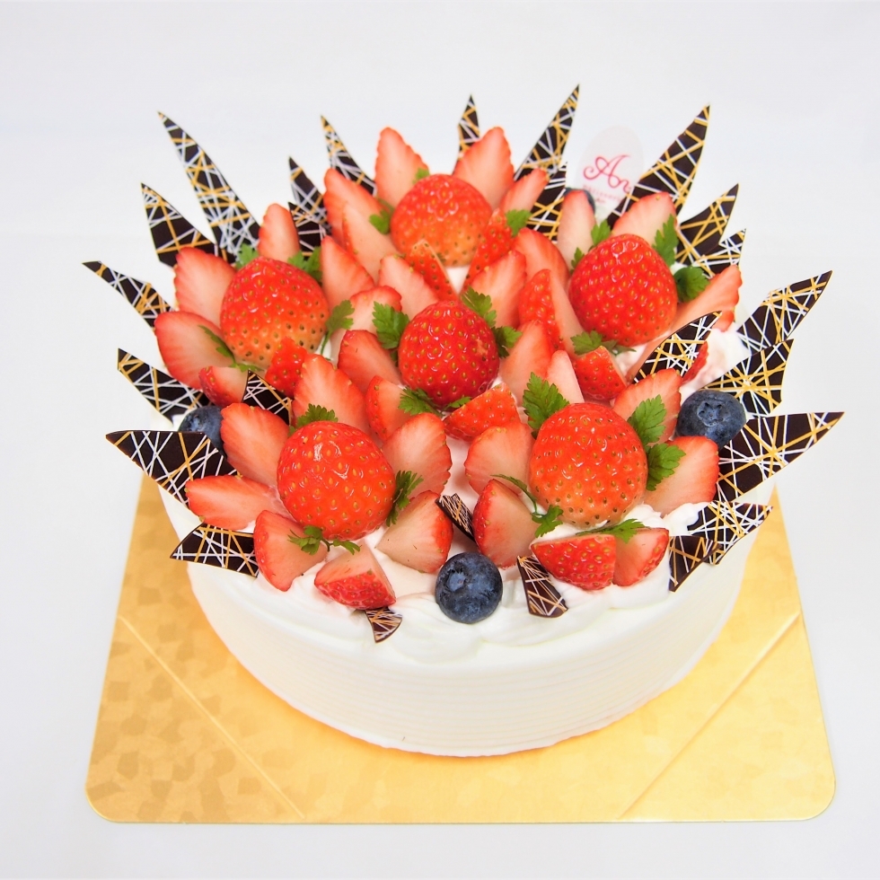 ショートケーキ 春苺飾り ( 9号〜10号サイズ )