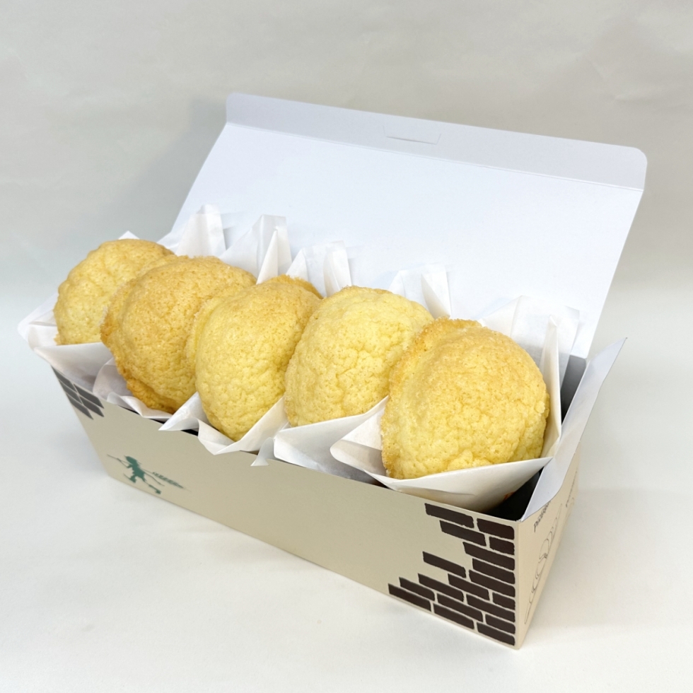 元気印のメロンパン5個BOX入り