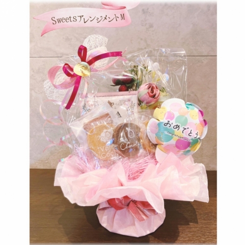 Sweets�A�����W�����g M