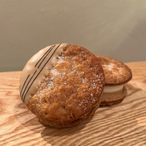 �N�C�j�A�}���E���X�N�E�L���������T��