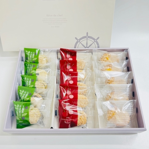 �R��̃_�b�N���[�Y�Z���N�V����