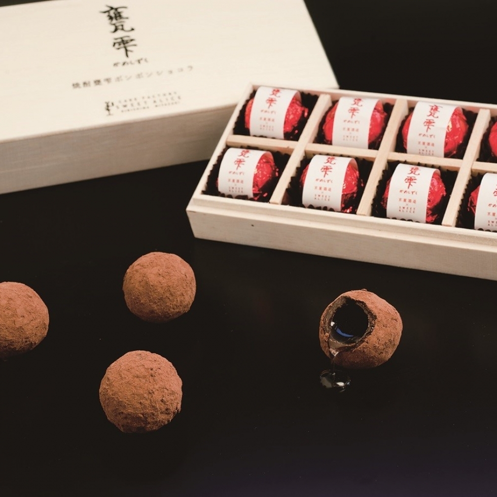 �P���{���{���V���R��