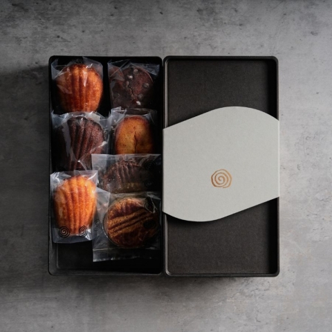 �Ă��َq�l���� C�s�I�����C���V���b�v���菤�i�t