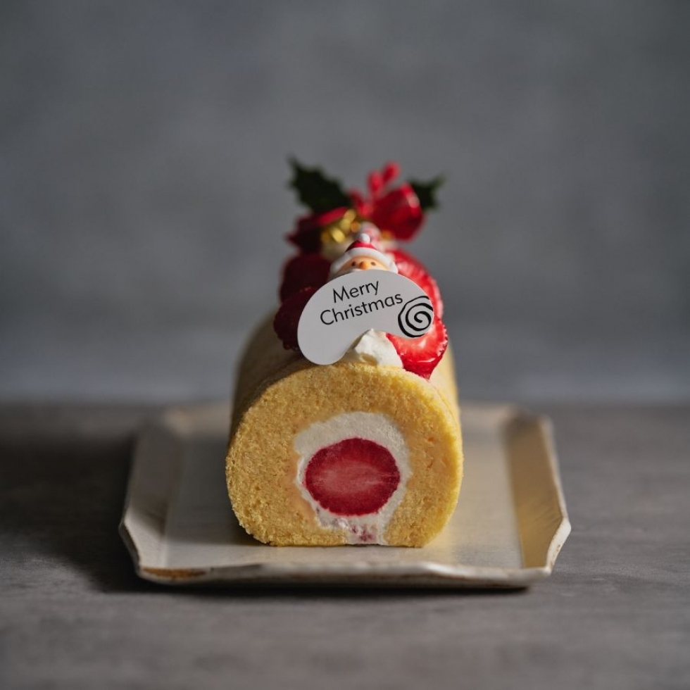苺のクリスマスロール