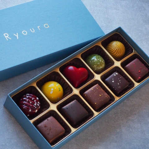 �{���{���V���R��10����