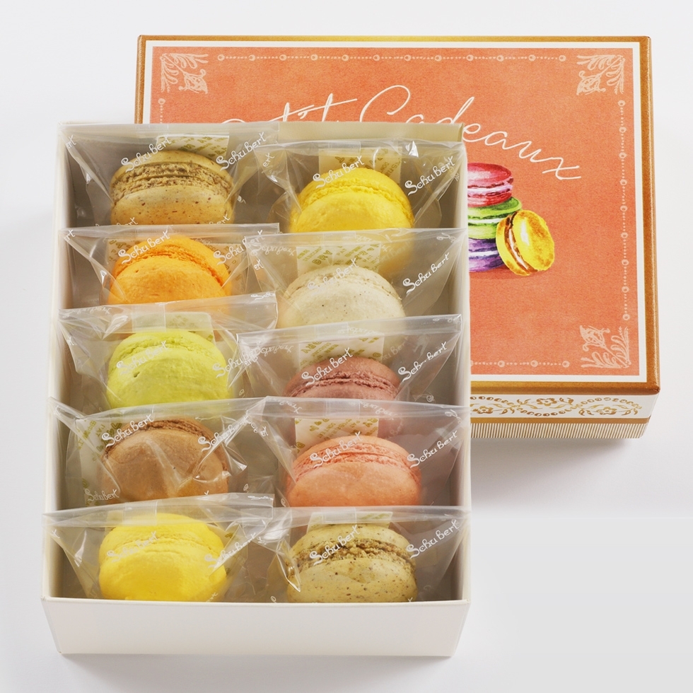 �}�J����