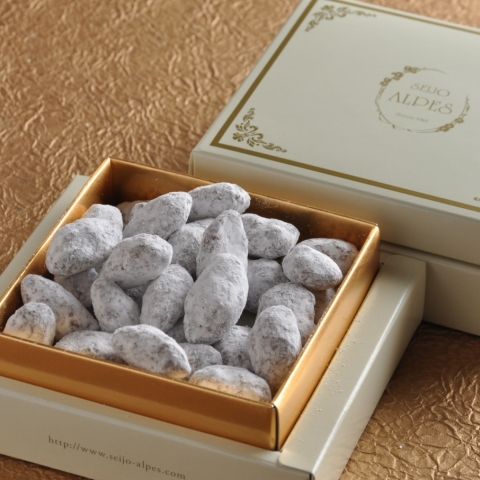 �A�}���h�V���R��