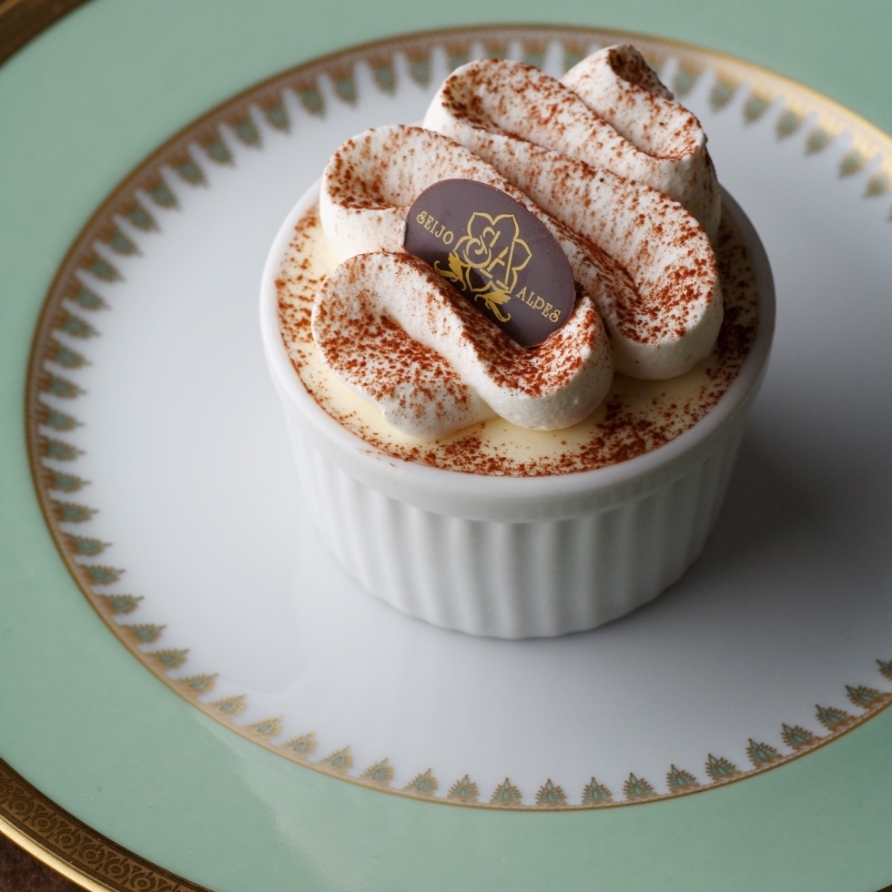 �e�B���~�X