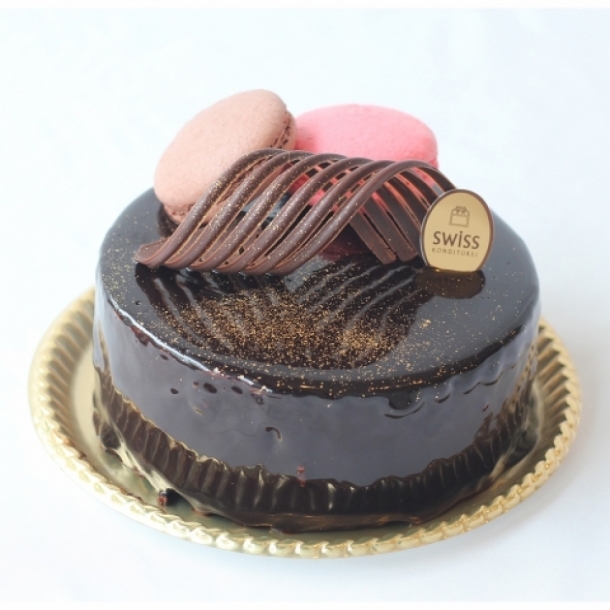リュクスホールケーキ スイス洋菓子店