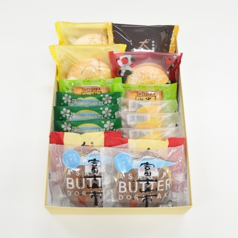 ���B����� �e��